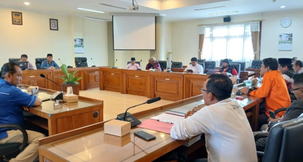 Puluhan Jurnalis Magetan Audensi Dengan Ketua DPRD Tolak Revisi UU Penyiaran