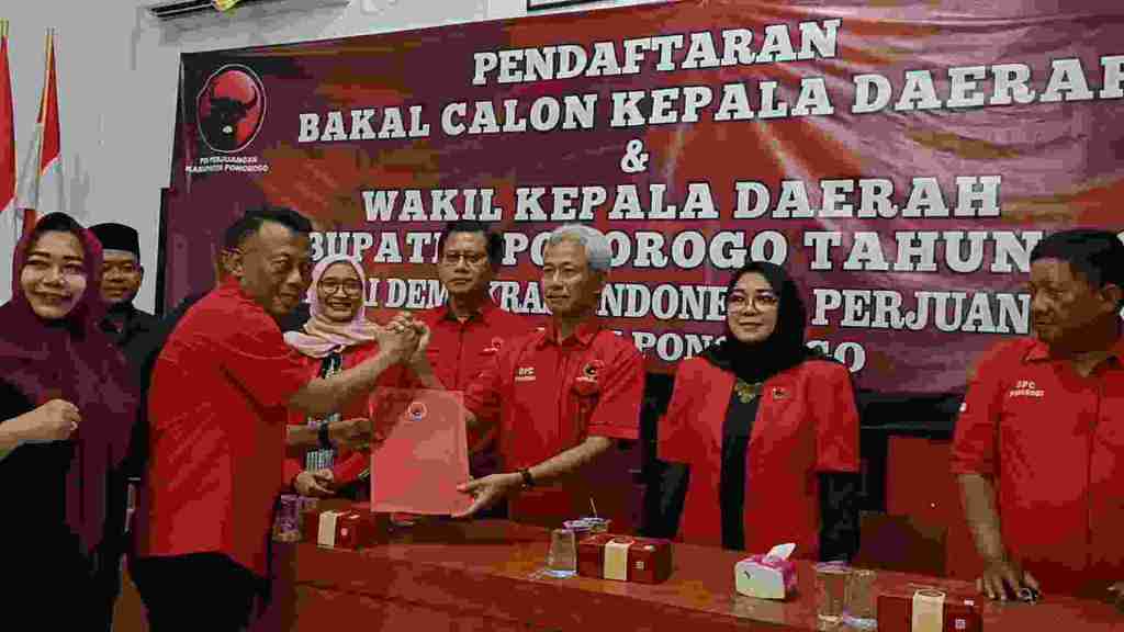 Terima Pendaftaran Sugiri Sancoko dan Lisdyarita, Bambang Logos : Kami Prioritaskan Kader Sendiri