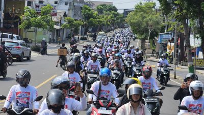 Ribuan Pecinta Honda Vario 160 Ramaikan Parade Vario 160 di&nbsp;Madiun.