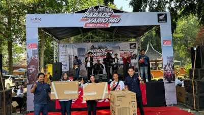 Sunmori Bersama Pecinta Honda Vario di Parade Vario160 di&nbsp;Mojokerto.