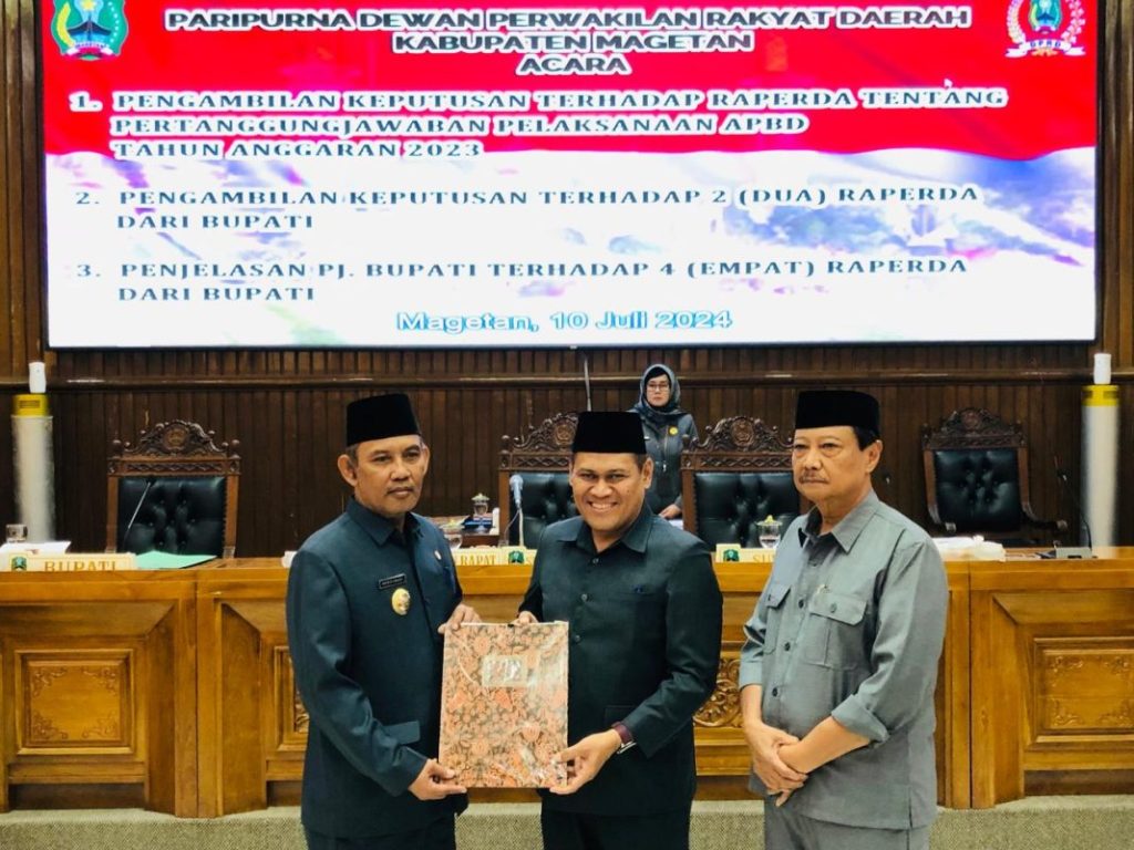 Ketua DPRD Magetan Pimpin rapat paripurna Agenda Pengambilan Keputusan Pertanggungjawaban Pelaksanaan APBD TA&nbsp;2023